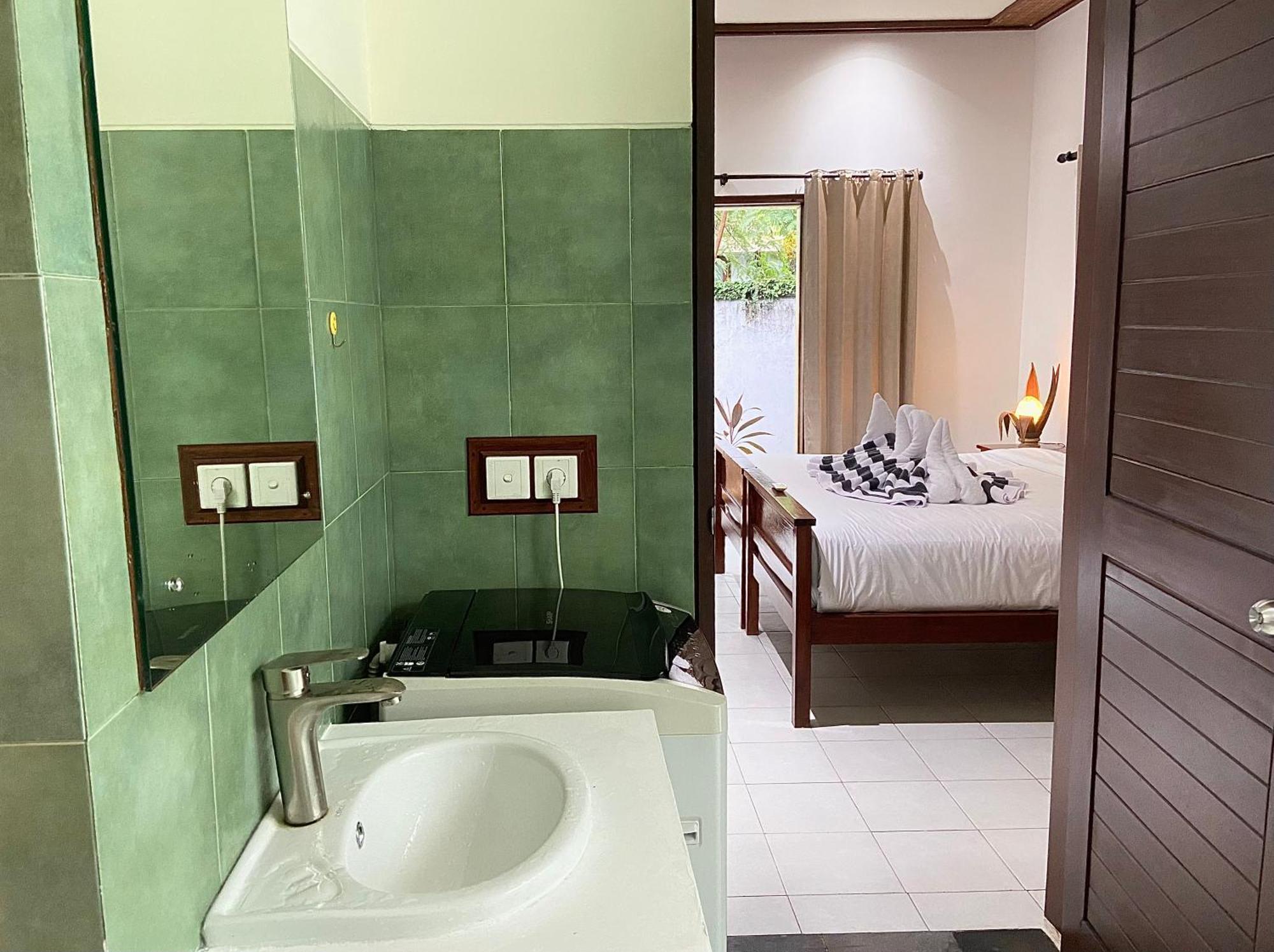 Kesari 3 Bedrooms Villa Sanur (Bali)
